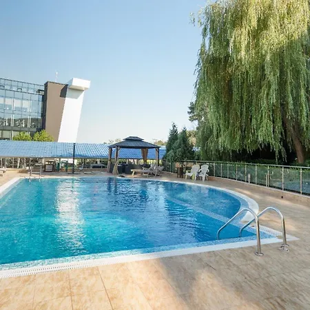 In Complex Botanica Prime, Free Parking Апартамент *
